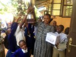 LG전자, 탄자니아 초등학교에 시네빔 프로젝터 전달