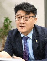 "과도한 공매도 비율 줄이되, 경영진 감시 등 순기능 살려야" [fn이사람]