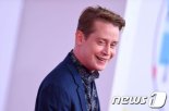 '나홀로 집에' 맥컬리 컬킨 "40살에 아빠됐어요"