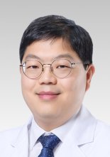급증하는 전동 킥보드 사고, 환자 2명 중 1명 두개안면부 외상