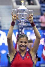 세계 150위 10대소녀 US오픈 테니스 우승 '이변'