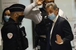 佛 사르코지, 불법 선거 자금으로 징역 1년형