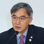 법원 "박원순 유족 측 정철승, SNS 글 삭제하라"…가처분결정 유지