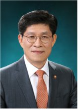 의왕 ICD 간 노형욱, "화물·버스·건설기계 요소수 원활히 공급"