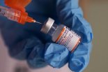 화이자-바이오엔테크, 오미크론용 새 백신 임상시험 시작