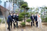 제주항공 홍대호텔 임직원, 친환경 기념식수 행사 참여