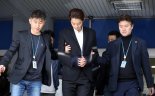 '정준영 불법촬영' 부실 조사한 경찰관 1심서 징역형 집유