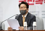 권성동, 文 대통령 집무실 이전 비판에 "어처구니없는 유체이탈·내로남불"