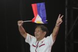 독재자 마르코스 일가, 36년 만에 필리핀 권좌 복귀