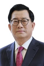 김영식 한국공인회계사회장 연임 성공