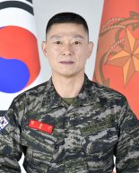 임성근 해병대 1사단장 취임…"군사적·비군사적 위협에 신속히 대응"