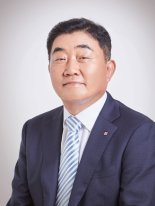 '정규직 23% 늘린' LX세미콘, '2022년 일자리 으뜸기업' 선정