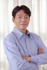 배우 박지환, 희귀난치성질환 아동 지원 위해 정기후원 약정