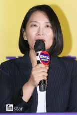 [포토] 장유정, '정직한 후보2 연출'