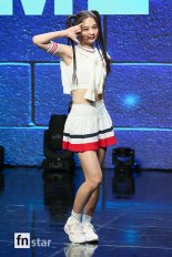 [포토] 라임라잇 가은, '포즈도 퍼포먼스처럼'