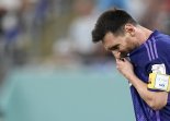 [1보] 아! 리오넬 메시, 페널티킥 실축 … 현재까지 아르헨 16강 적신호 [2022 카타르]