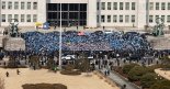 민주, 국회서 3000명 동원 규탄 대회…李 “尹, 뭐 그리 겁 없나”