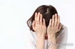 중장년층 4명 중 1명 '스트레스'...나타나는 질환은