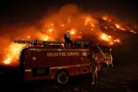 "집 나가면 죽는다, 소방대원도 기절"..인도, 쓰레기장 화재로 전국 마비