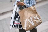 미 소비자들, 지갑 닫는다…3월 소매매출 1% 감소
