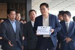 송영길, 尹 고발… "특활비, 사실상 사전 선거운동비…국가예산 돈 봉투로 나눠 횡령"