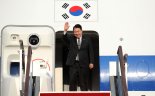 尹대통령, 한미일 정상회의 참석 위해 미국 출국