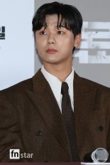 [포토] 강민혁, '청순한 눈망울'