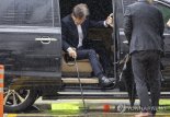 구속 면한 이재명…'백현동·대북송금 의혹' 법원의 시간 오나