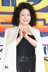 [포토] 김해숙, '펑키한 헤어스타일'