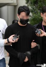 '제2의 롤스로이스男' 없어지나...박용진 “檢, 신용보증 예규 개정한다”