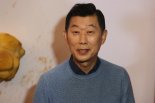 하림 김홍국 회장 "이물질 안된다, 강화된 위생 프로세스 시행할 것"
