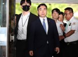 "檢 압수수색 위법" 윤관석, 준항고 냈지만 법원서 기각
