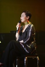 이소라 30주년 기념 콘서트 '암표 주의보' 발령