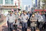 홍대 찾은 경찰청장…"유동 인구 급증, 경찰력 집중 투입"