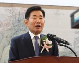 [속보]김진표 "인구절벽 대책 헌법에 명시, 재외동포 복수국적 허용"