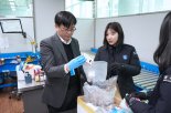 김종호 인천공항세관장, 취임식 대신 마약 단속 점검