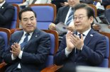 민주, 통합 비례정당 추진단 구성…단장에 박홍근