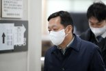 검찰 "대포폰으로 민주당 관련자 접촉"…정진상 측 "전부 허위"