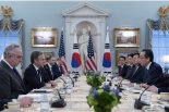 한미 외교장관, 3주 후 또 만난다..북핵 대응 협력 논의