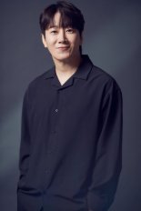 허규, 뮤지컬 '6시 퇴근' 윤지석 役 출격…'냉미남' 매력 예고