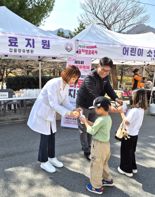 갑을장유병원, 제5회 율하카페거리 벚꽃축제 행사 의료 지원