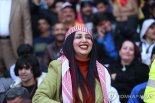 딱 붙는 옷 입고 춤추던 이라크 여성 틱톡 스타, '의문의 피살'