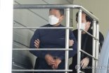 '법원 앞 유튜버 흉기 살해' 50대 남성 영장 심사 출석 포기