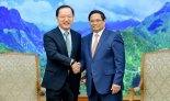 삼성전자, 베트남 총리 만나 "年 10억달러 투자"
