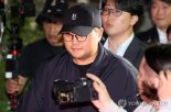 경찰, '음주 뺑소니' 김호중 등 3명 구속영장 신청