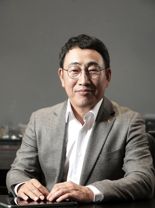 유영상 SKT CEO "AI 성장·발전과 안전성 균형 도모해야"