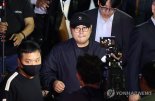 '음주 뺑소니' 김호중, 구속심사 연기 요청…법원 "예정대로 진행"