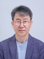 K컬쳐 인재 양성 힘쓴 전문대 교수 '대한민국 스승상' 수상