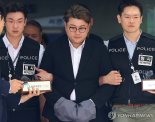 '음주 뺑소니' 김호중 결국 구속…"증거인멸 염려"