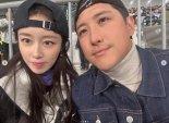 지연·황재균 이혼설 언급한 해설위원 "잘 살고 있는 집안 건드려 죄송하다..내 잘못"